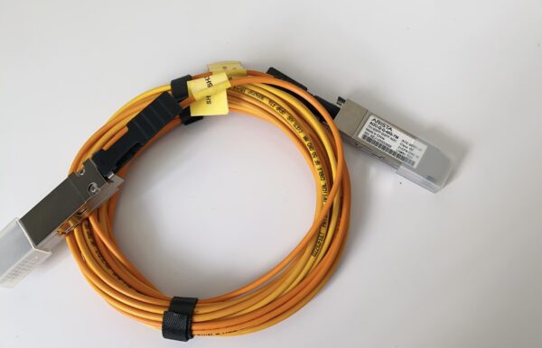 Arista Networks AOC-Q-Q-40G-7M Compatible 40G QSFP+ Active Optical Cable